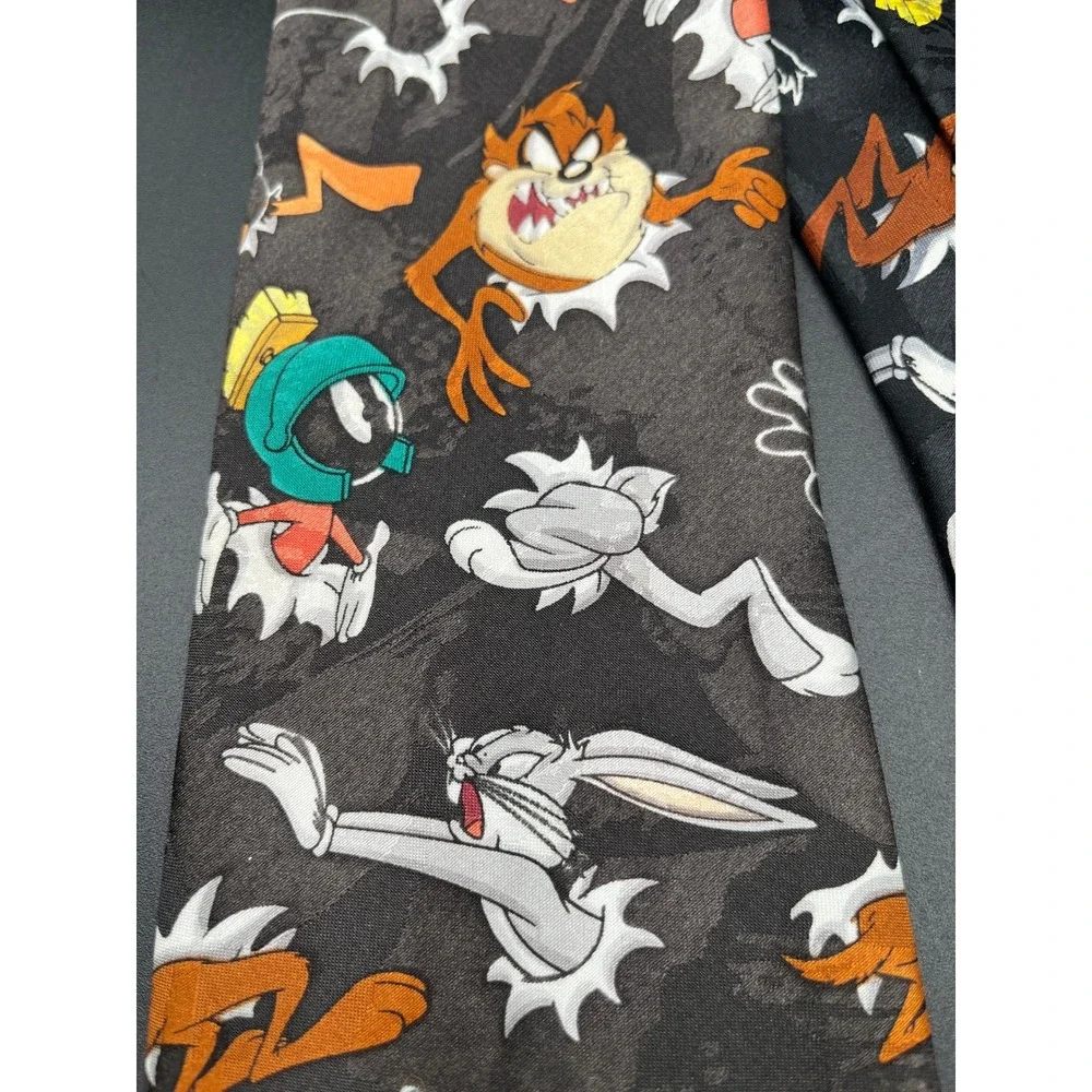 Looney Tunes Mania 1994‎ Mens Neck Tie Bugs Bunny Daffy Taz Marvin the Martian